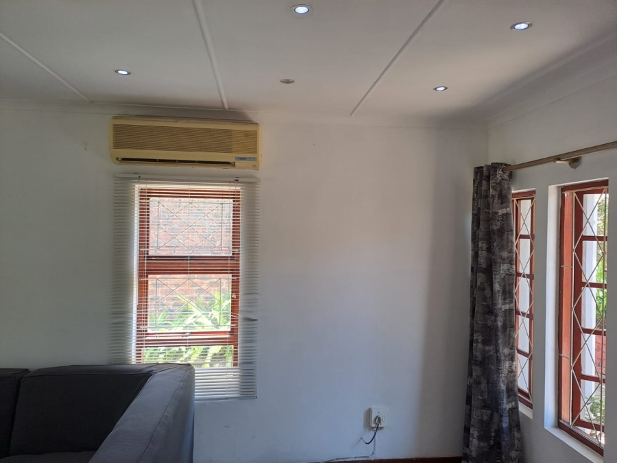 3 Bedroom Property for Sale in Nahoon Valley Park Eastern Cape